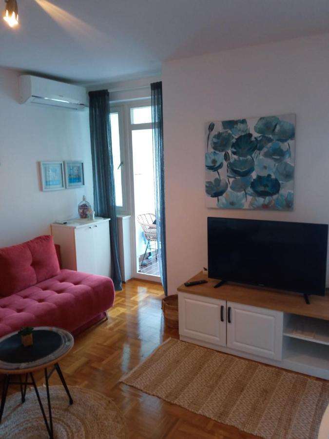 Apartman Vesna 2 Persons Njivice Exterior photo